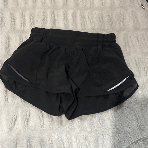 lululemon athletica Women's Black Shorts 2.5” - Picture 2 of 2